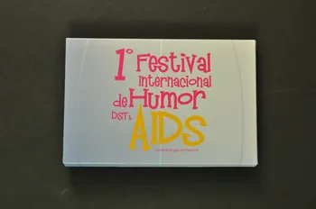 Ministère De La Santé Du Brésil Pochette de cartes postales 1er festival international de Humor & Aids International 2006/8 2008.32.124.19 Photo Mucem