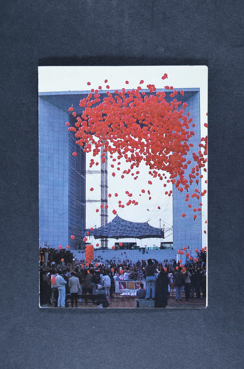 carte de voeux "En 1997, nous continuons ensemble avec un nouvel espoir" France 1997 2008.32.178 Photo Mucem
