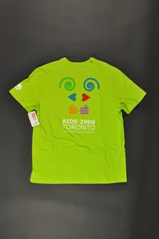 Conférence Mondiale Du Sida De Toronto T shirt "AIDS 2006 / Time to Deliver /Passons aux actes" International 2006/7 2008.32.59 Photo Mucem