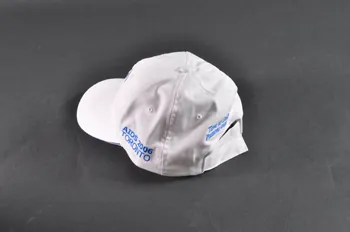 Conférence Mondiale Du Sida De Toronto casquette "AIDS 2006 / Time to Deliver /Passons aux actes" International 2006/7 2008.32.60 Photo Mucem