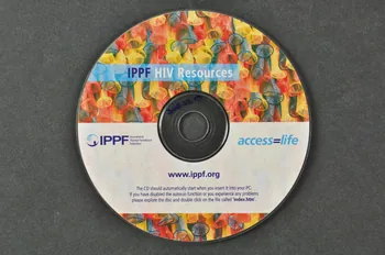International Planned Parenthood Federation (IPPF) CD (compact disque) "IPPF HIV Resources" (Documents de l'IPPF sur le VIH) International 2006/8 2008.32.79 Photo Mucem