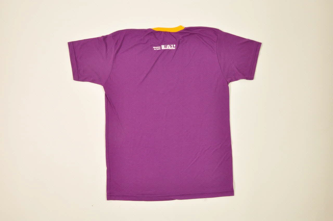 Ministère De La Santé Du Brésil tee-shirt "Use sempre camisinha" (Utilise toujours un préservatif) Brésil 2006 2008.37.2 Photo Mucem