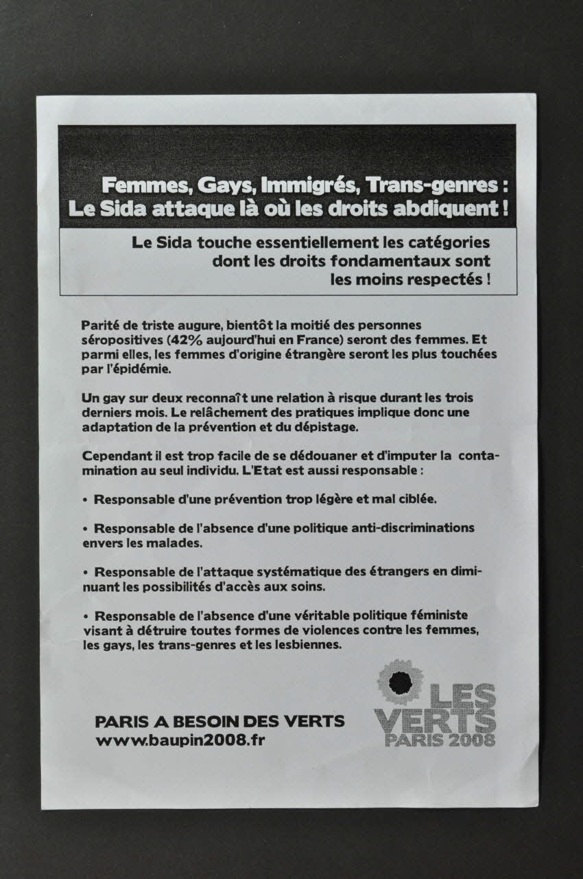 Les Verts tract "Femmes, gays, immigrés, trans-genres : le sida attaque où les droits abdiquent" Île-de-France, France 2008/3 2008.40.4 Photo Mucem