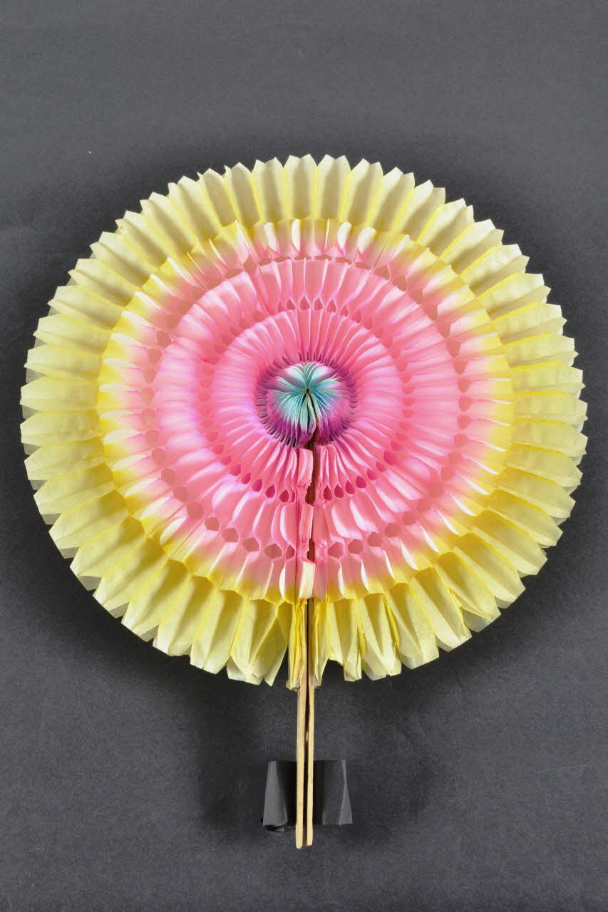 éventail Croatie 2006-2008 2008.76.9.2 Photo Mucem