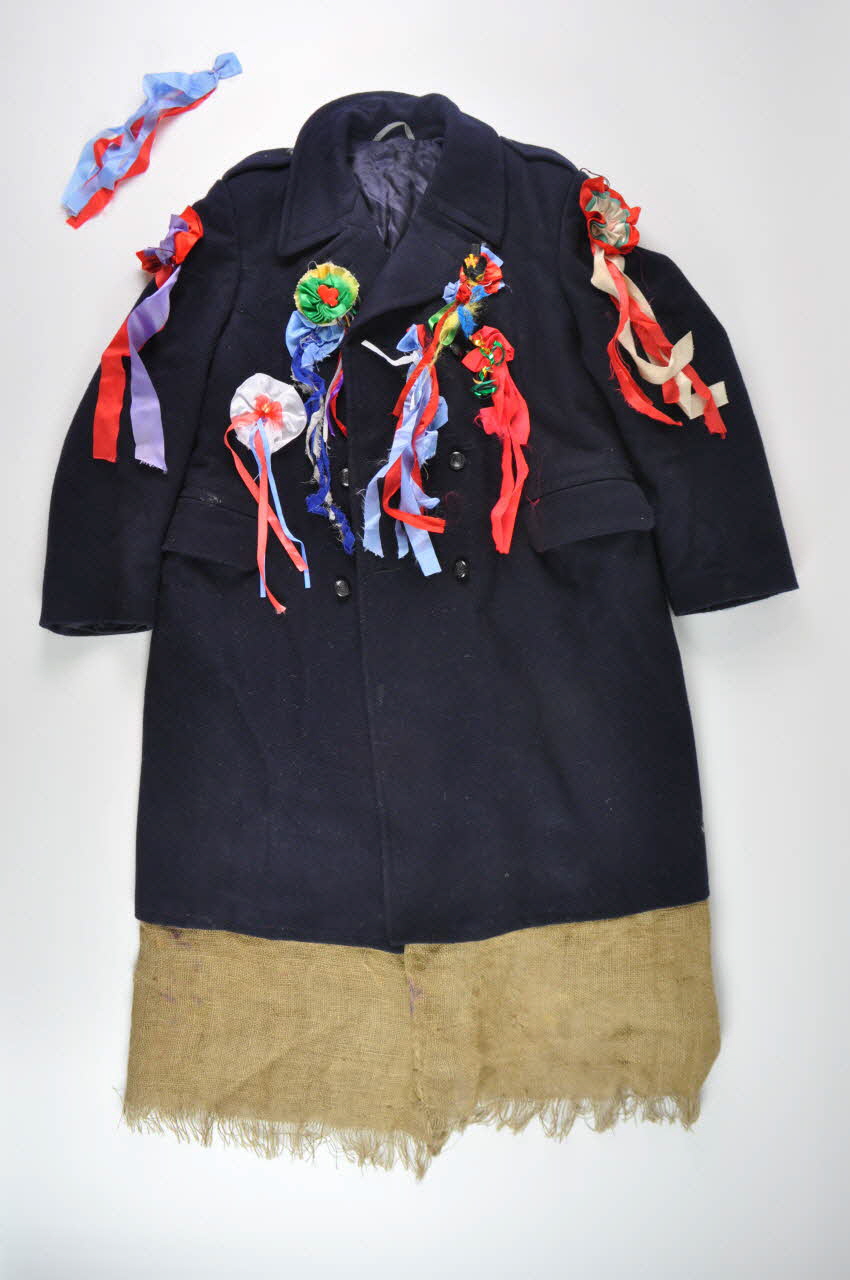 Maria Jafernik redingote Pologne 1999-2001 2011.1.2.2.1-2 Photo Mucem