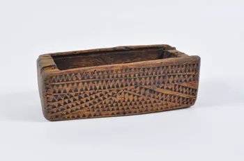 boîte à bijoux Auvergne, France 1884 1884.1.38 Photo Mucem