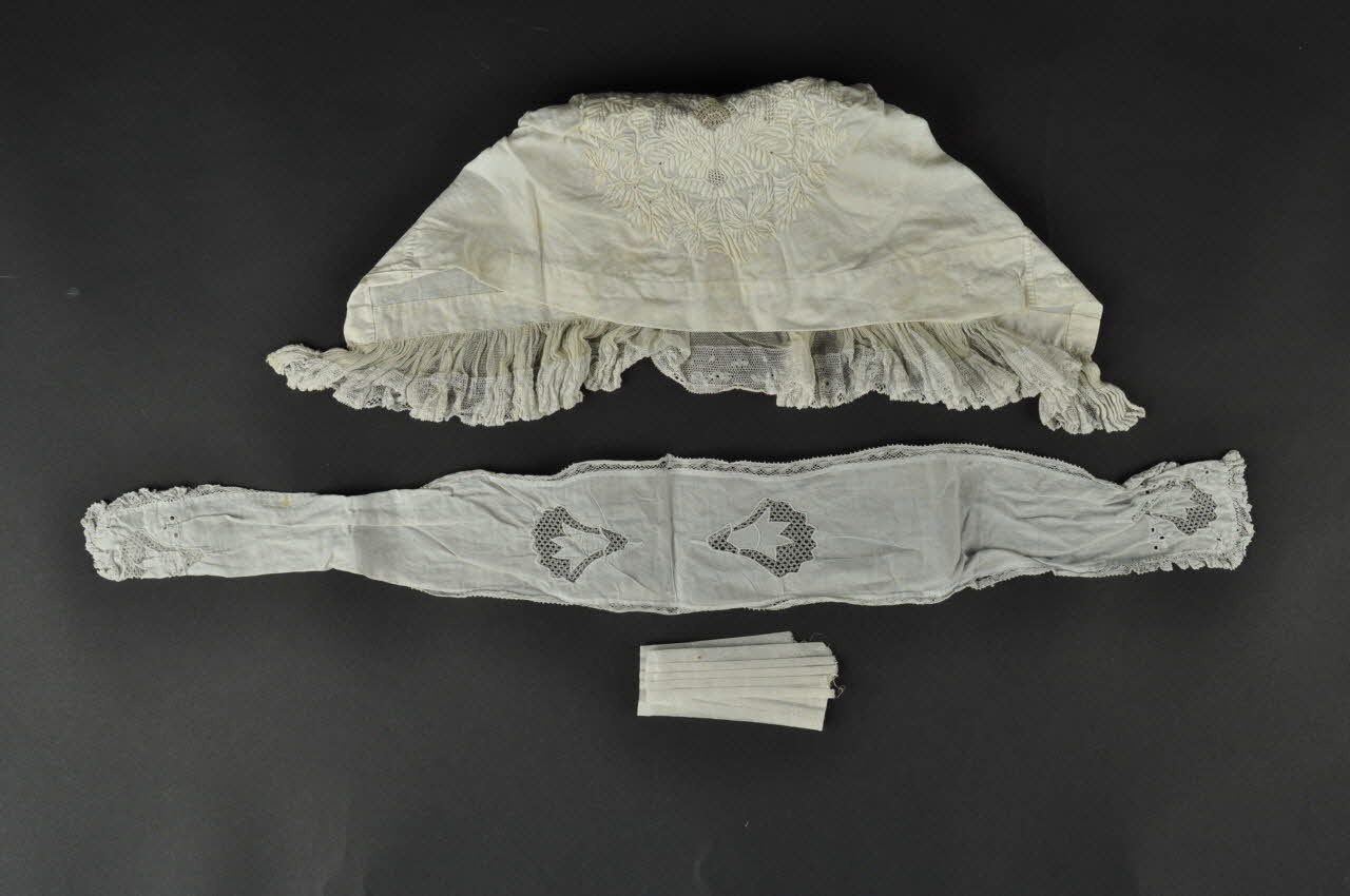 bonnet de fête 1955.75.411.1-3 Photo Mucem