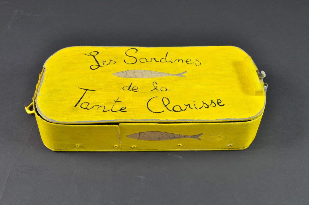 Groupe Quartiers Nords ; Luz-Maria Ramirez ; David Gautier ; Evelyne Paoli ; Nina Langhammer boîte Provence-Alpes-Côte d'Azur, France 1970 2012.23.12 Photo Mucem