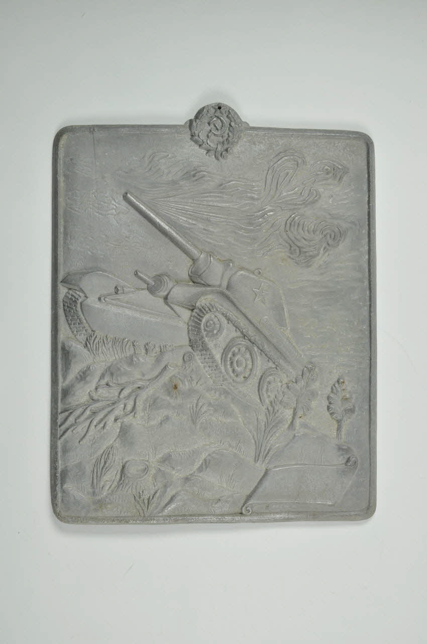 PLAQUE DE PLOMB URSS(ex) 1941-1944 2007.157.16 Photo Mucem
