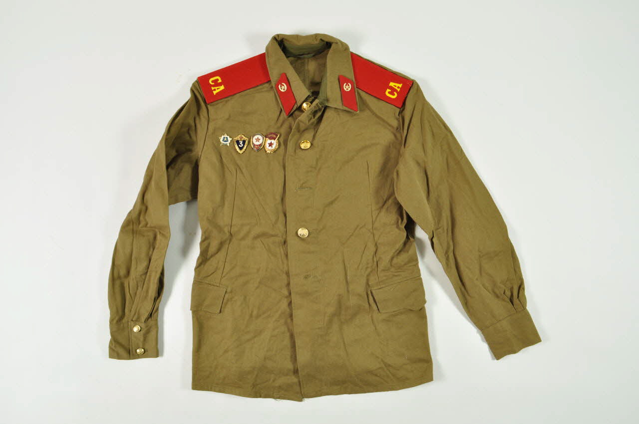 chemise d'homme URSS(ex) 1989 2007.157.25.13 Photo Mucem