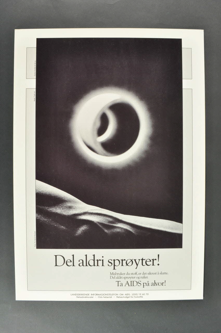 affiche "Del aldri sproyter" (traduire) 2007.20.2 Photo Mucem