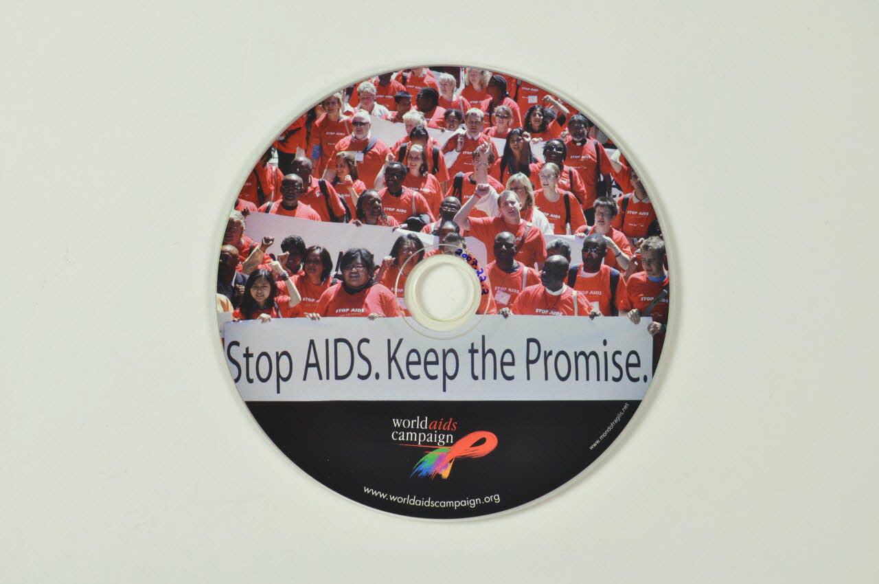 The World Aids Campaign DVD " Stop AIDS. Keep the promise" International 2006 2007.22.2 Photo Mucem