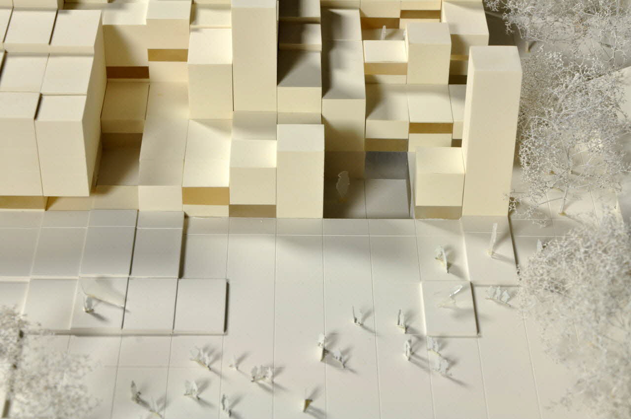 Jakob Mac Farlane maquette d'architecture Maquette du concours d'architecture pour le Centre de Conservation du Mucem France 2004 2017.42.10.1-2 Photo Mucem