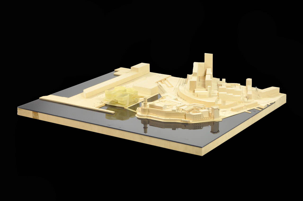Steven Holl ; André Jollivet maquette d'architecture Maquette du concours d'architecture pour le Mucem J4 France 2002 2017.42.7.1-2 Photo Mucem