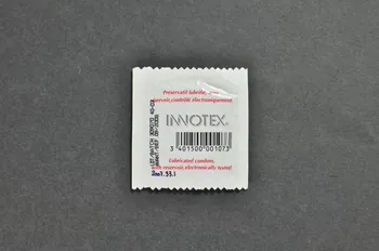 Innotex Enveloppe de préservatif Innotex Ukraine 2005 2007.33.1 Photo Mucem