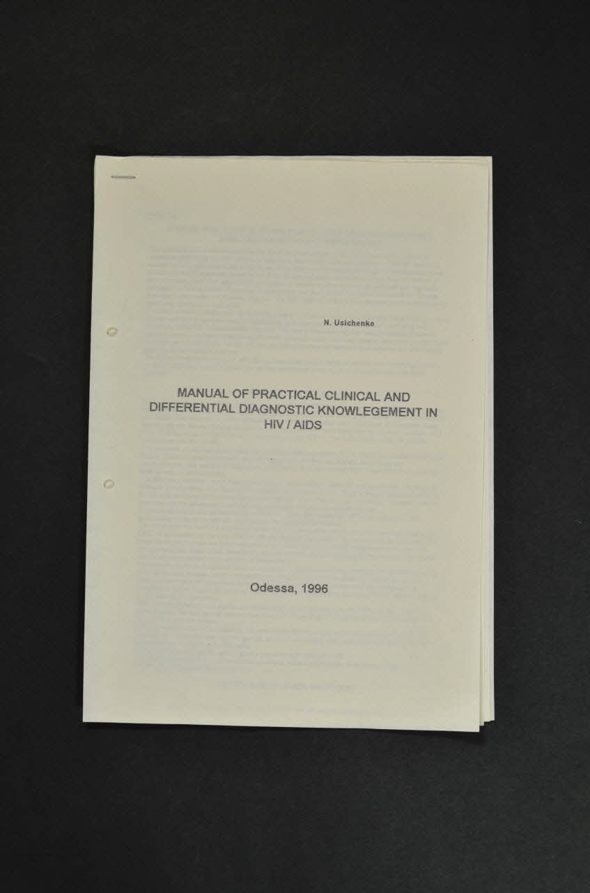 Département De La Santé - Odessa Tiré à part "Manual of practical clinical and differential diagnostic knowledgment in HIV/AIDS" Ukraine 1996 2007.35.4 Photo Mucem