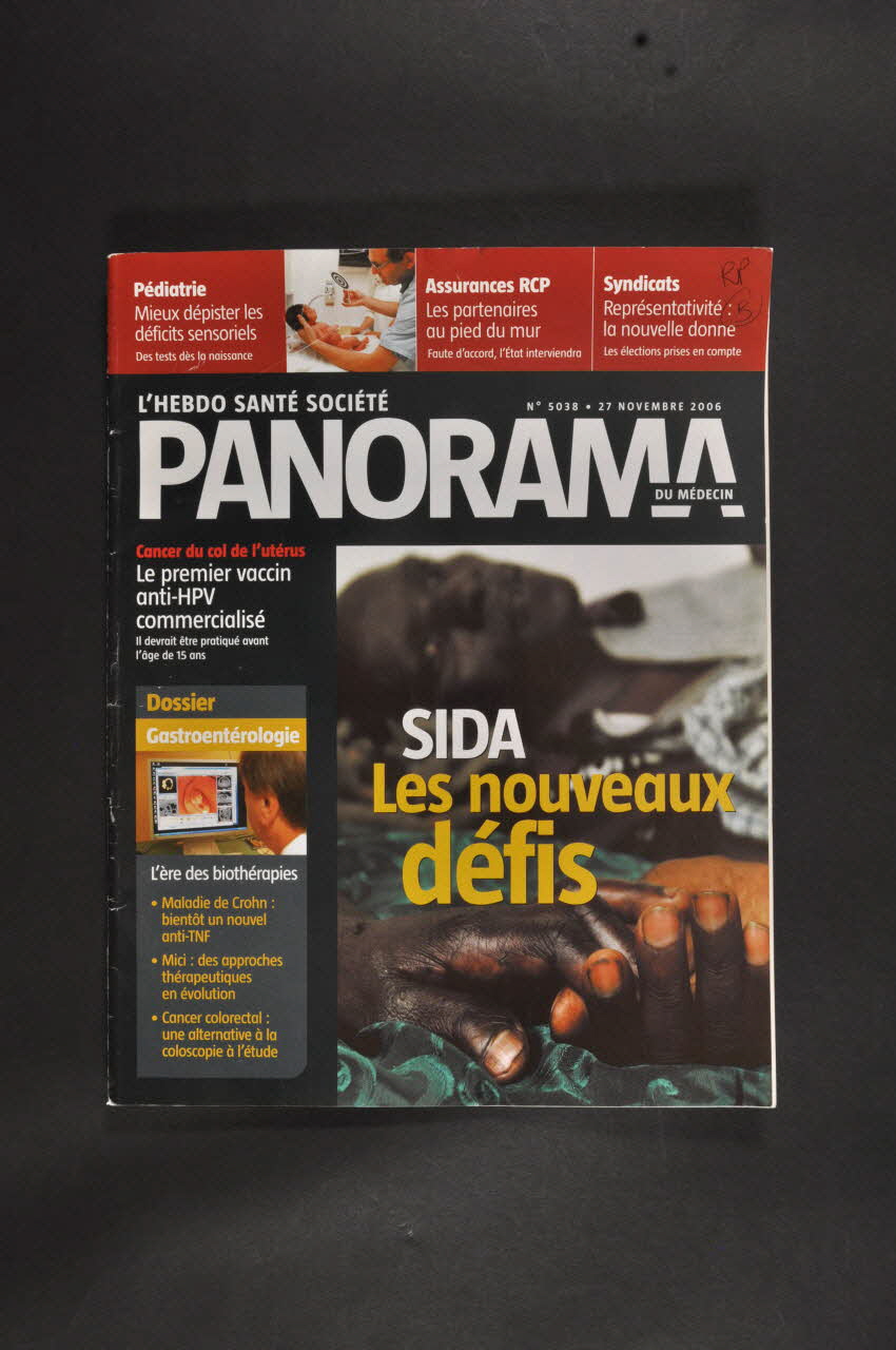 Revue Panorama Du Médecin revue Revue Panorama du médecin, 27 novembre 2006, Sida. Les nouveaux défis France 2006/11 2007.66.119 Photo Mucem