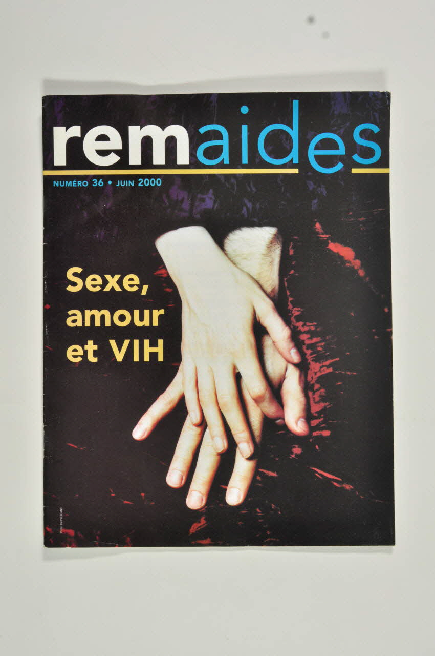 AIDES revue Remaides, n° 36, juin 2000 / Sexe, amour et France 1999/3 2007.66.121 Photo Mucem