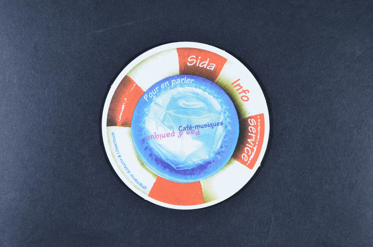 Sida Info Service / Café Musiques sous-bock Pour en parler Pas d'panique France 1995 2007.69.10 Photo Mucem