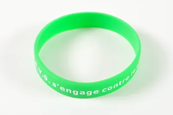 Communauté D'agglomération Sénart Val De Seine 6 bracelet "J'aime la vie, je la protège" France 2007 2007.73.2.1  Photo Mucem