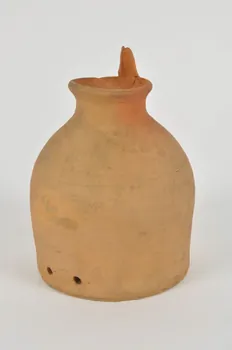 pot à faire nicher les moineaux 1938.12.33  Photo Mucem