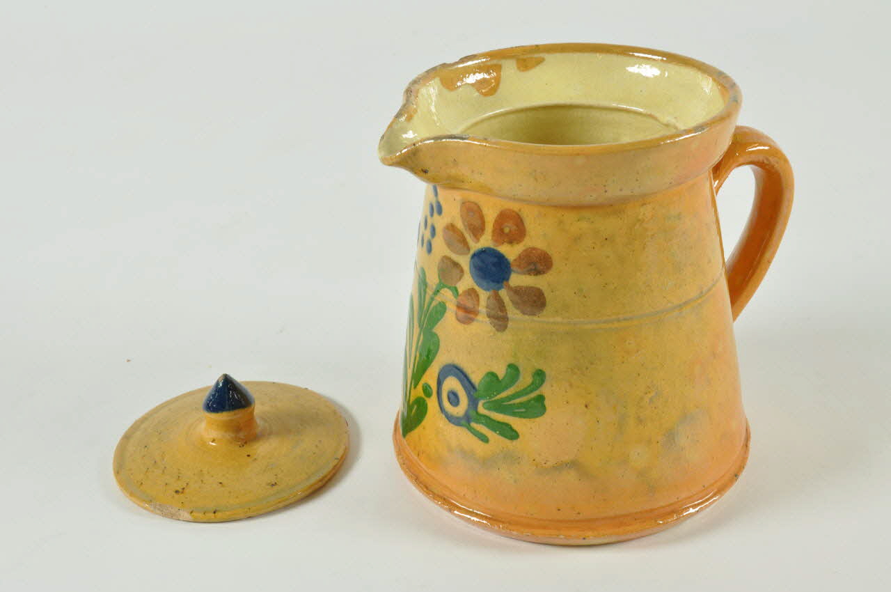 pot à lait 1939.29.22.1-2 Photo Mucem