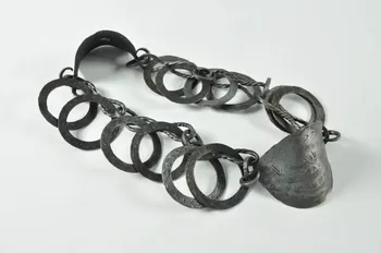 collier de bovin 1942.154.73 Photo Mucem