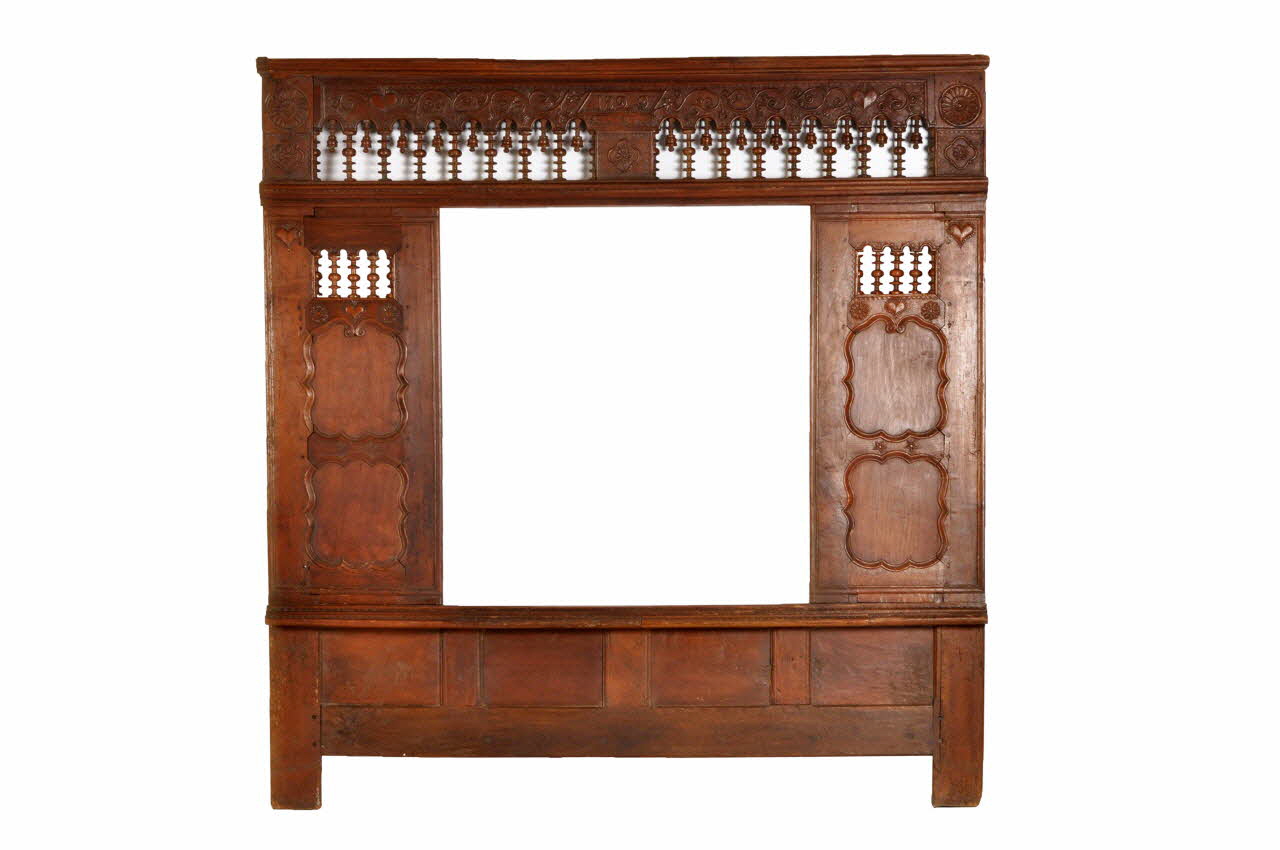 devant de lit clos Bretagne, France 1829 1951.21.2.1 Photo Mucem