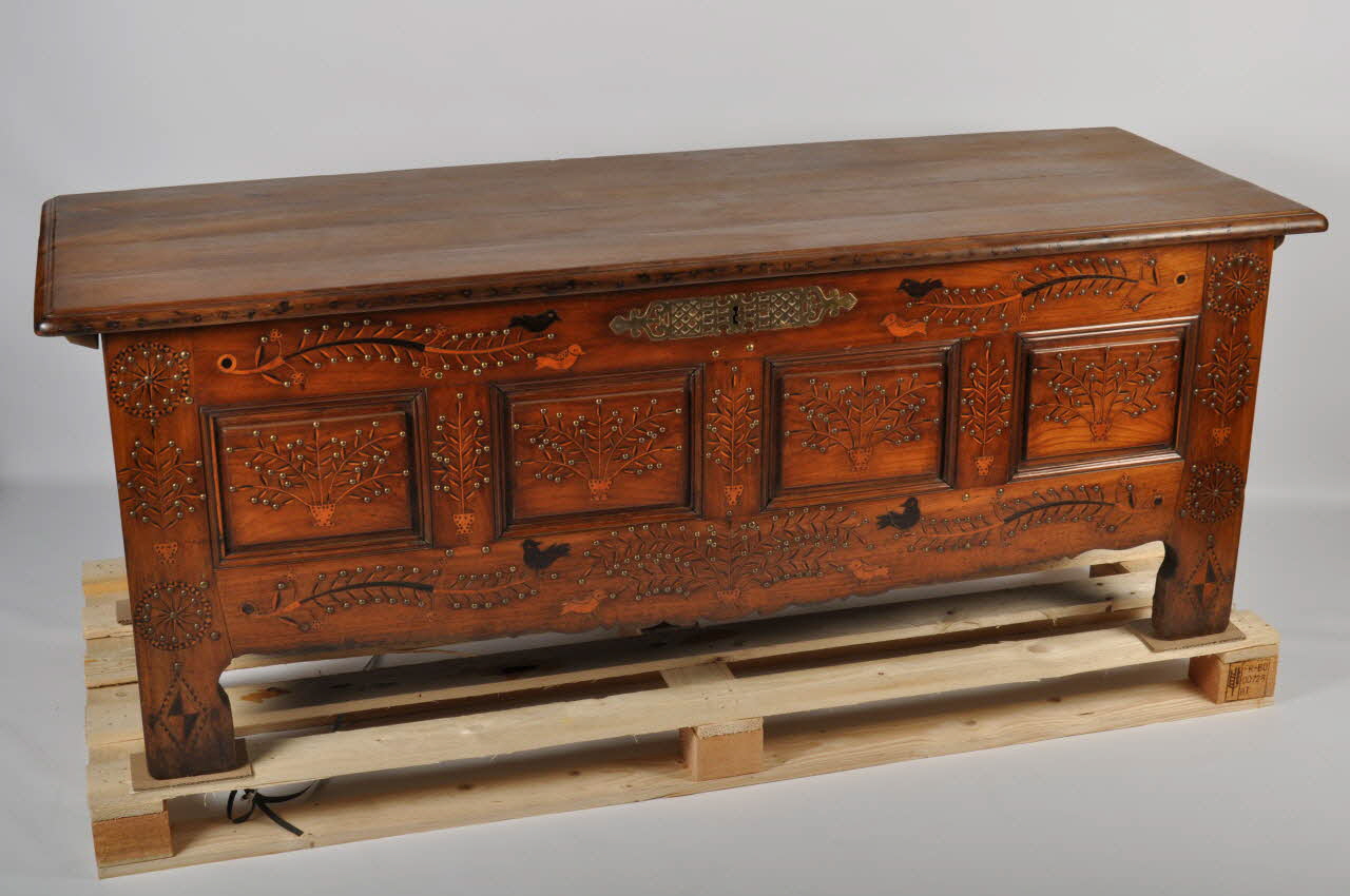 coffre-banc Bretagne, France 1840 1951.23.1 Photo Mucem
