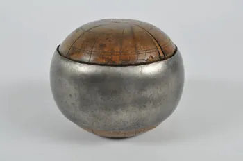 boule de fort 1957.5.2  Photo Mucem