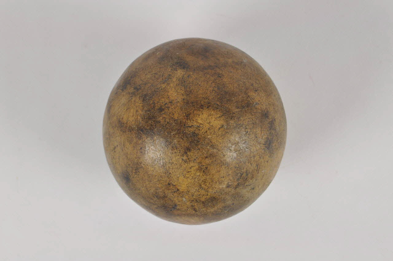 boule de fort 1957.5.3 Photo Mucem