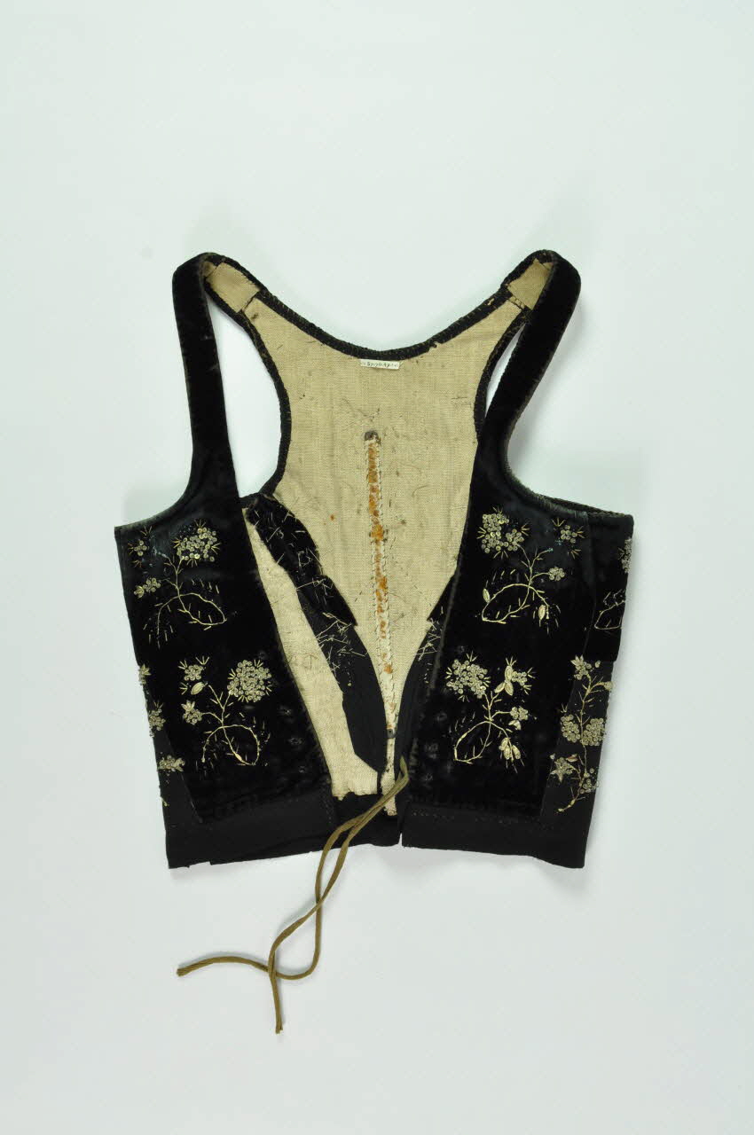 corselet 1957.70.49.1  Photo Mucem