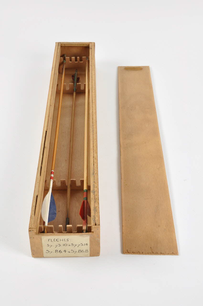 flèche de jeu de tir à l'arc 1957.86.8 Photo Mucem