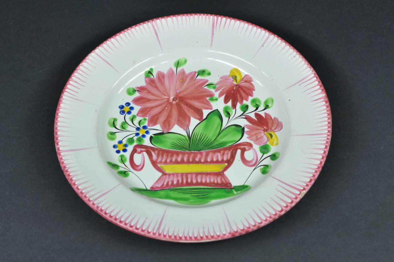 assiette plate 1957.95.23 Photo Mucem