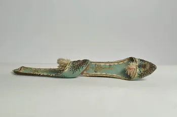 babouche 1830 DMH1957.31.2.1-2 Photo Mucem
