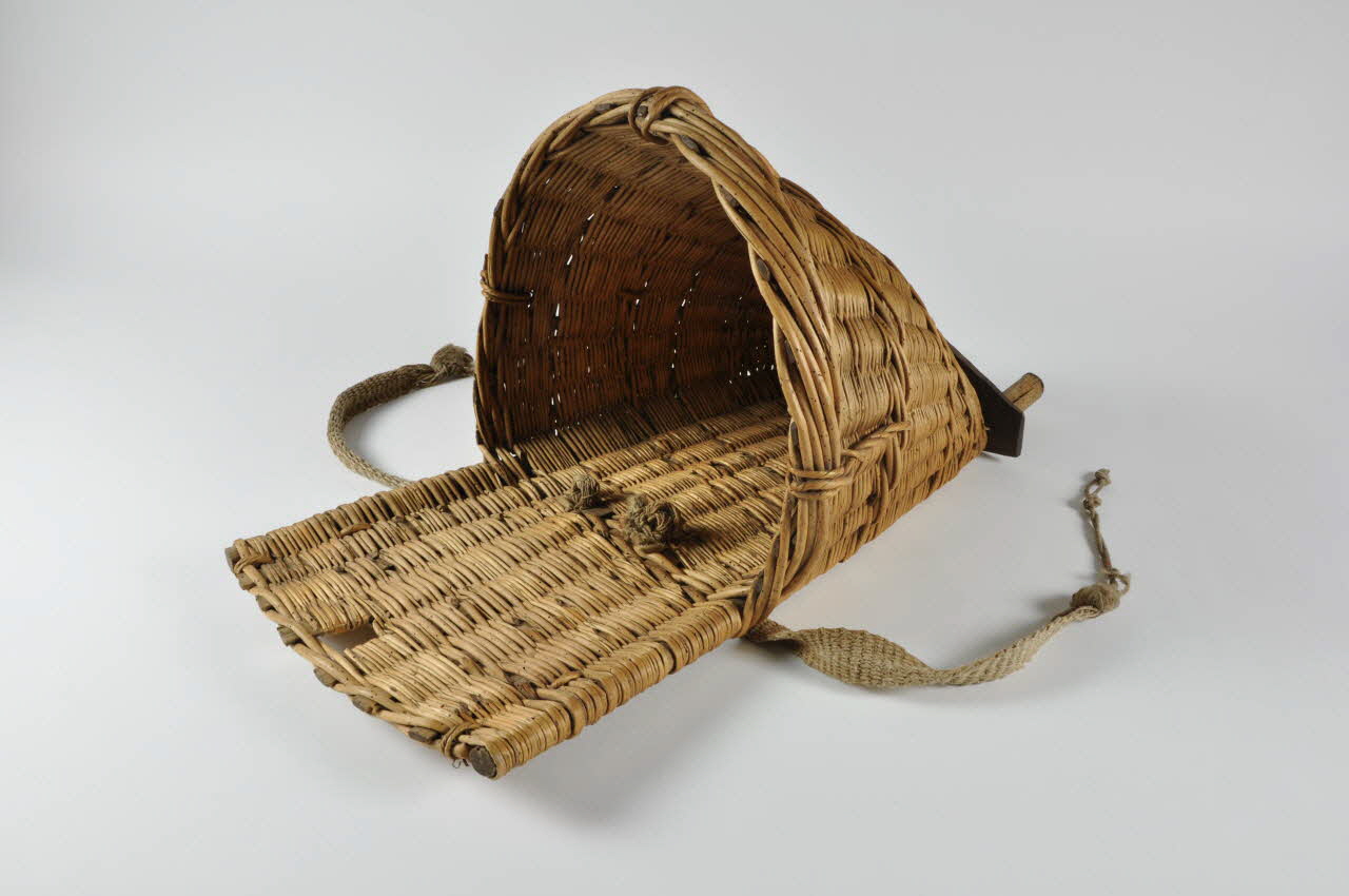 hotte à raisin 1959.79.1 Photo Mucem