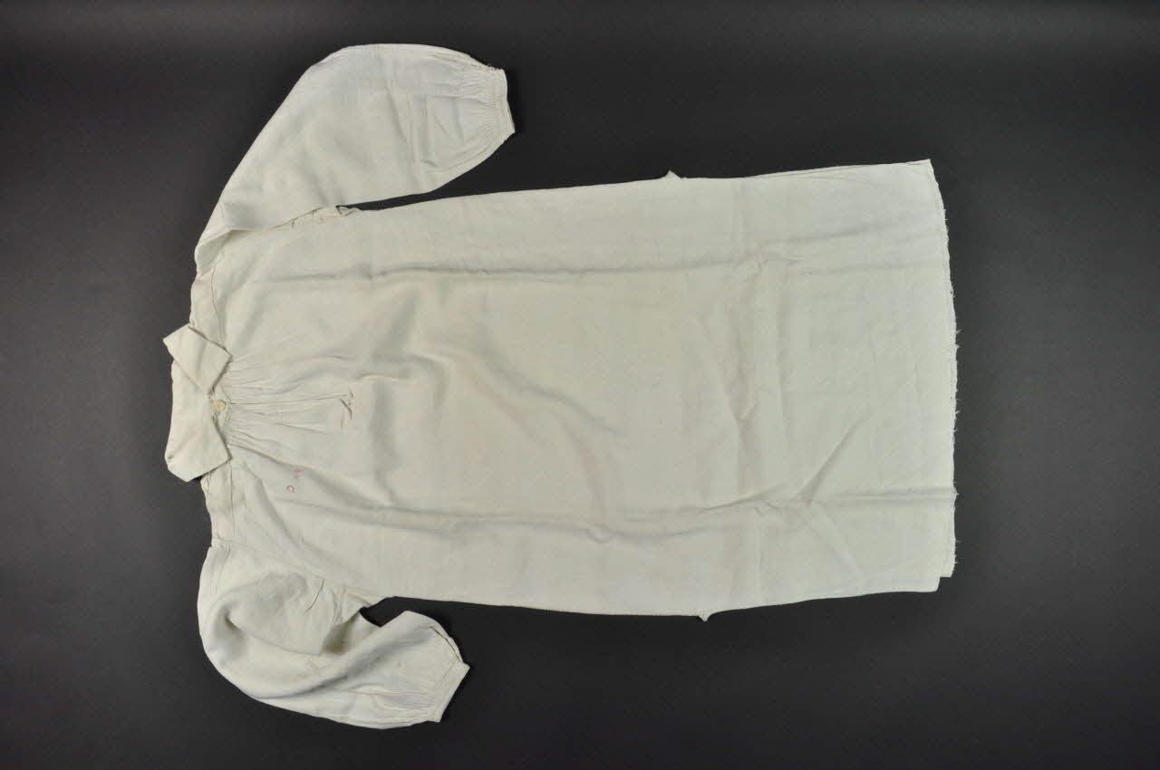 chemise 1885.2.77 Photo