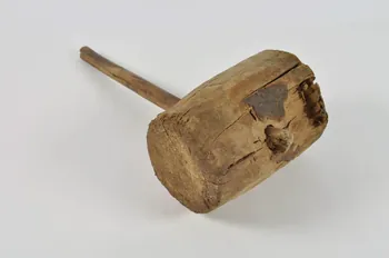 Léon Vuaillat maillet Les-Bouchoux(Jura) 1900 1960.80.24 Photo Mucem