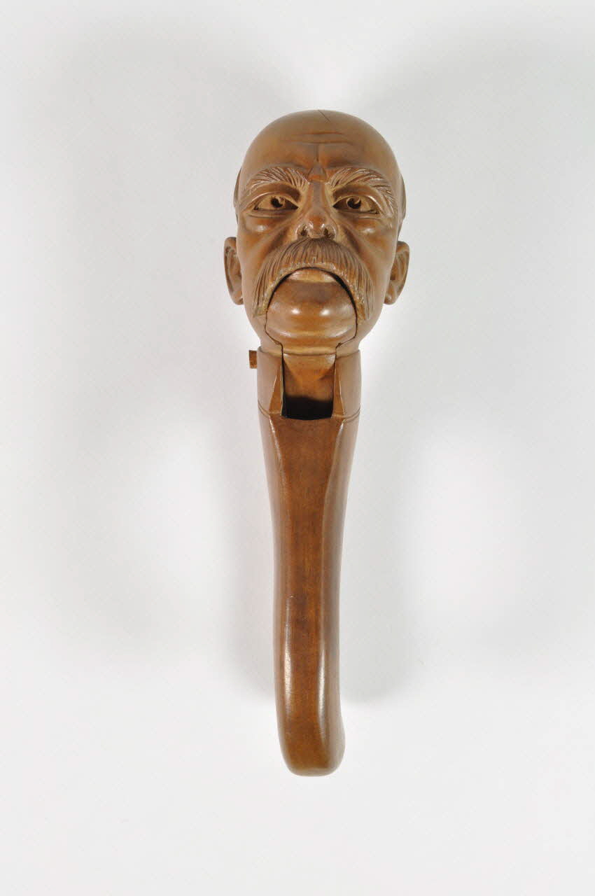 casse noisettes 1960.84.42 Photo Mucem