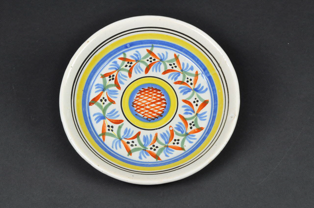 assiette calotte 1960.90.3 Photo Mucem