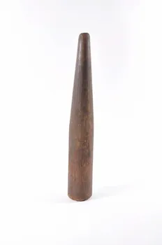 quille pour jeu de quille 1960.91.7  Photo Mucem