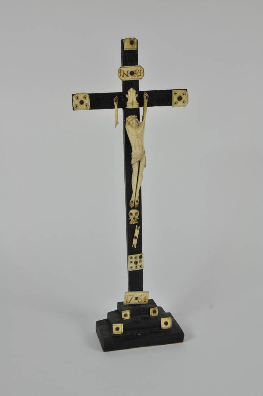 crucifix 1764 1976.12.7 Photo Mucem