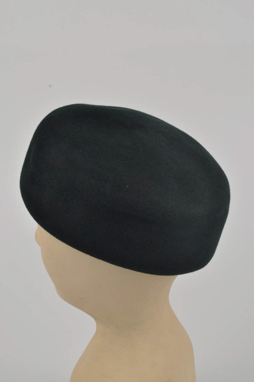 chapeau de femme tambourin 1976.50.229 Photo Mucem