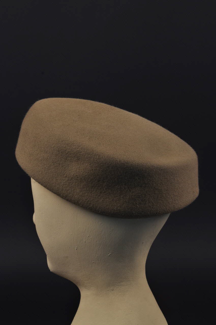 chapeau de femme tambourin 1976.50.230 Photo Mucem