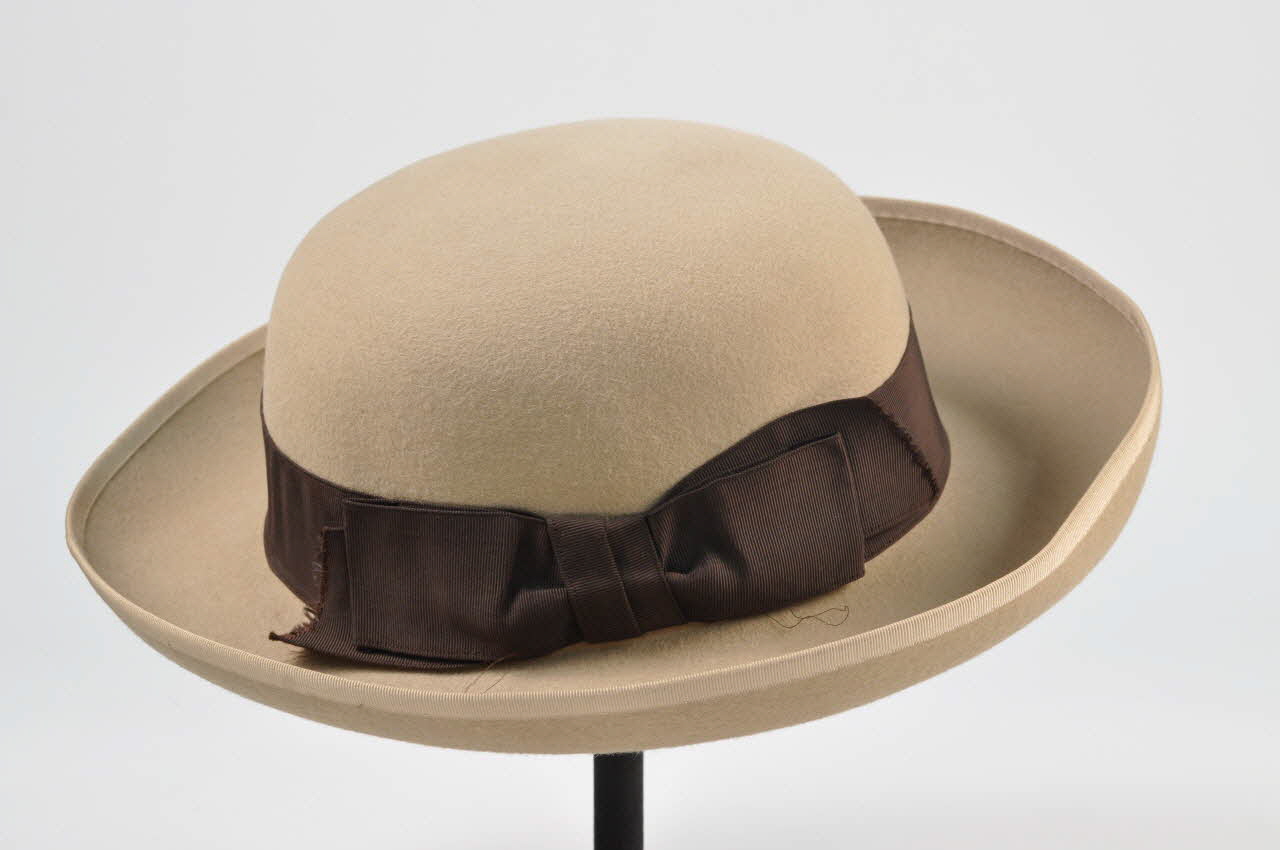 chapeau de femme 1976.51.49 Photo Mucem