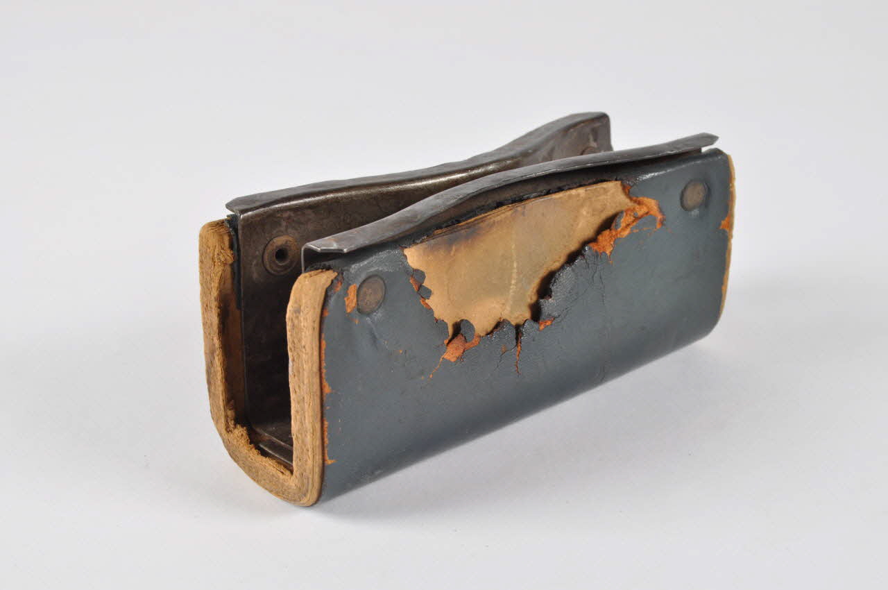 POIGNEE 1976.51.9.3 Photo Mucem