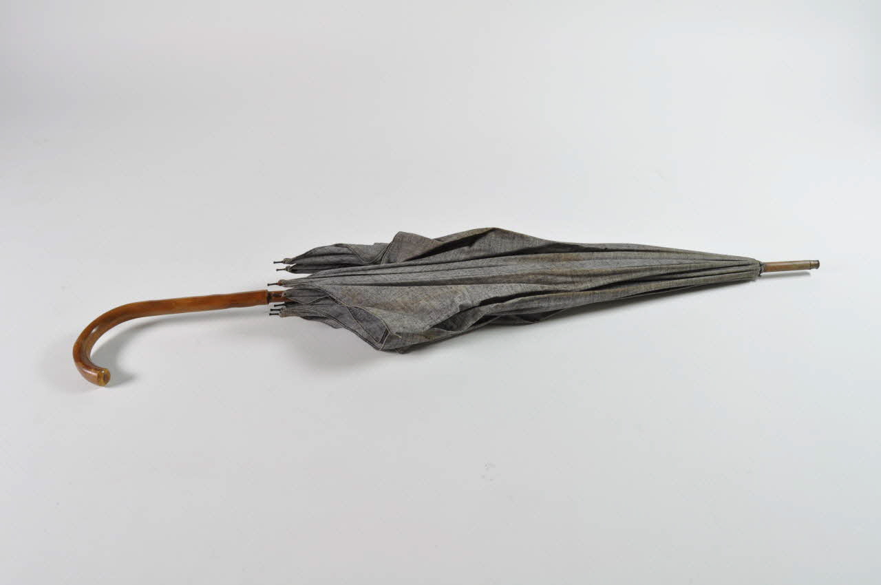 PARAPLUIE 1880 1976.72.75 Photo Mucem