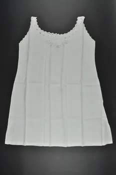 Graux Et Masset Familles chemise de femme Picardie, France 1900 1976.77.3 Photo Mucem