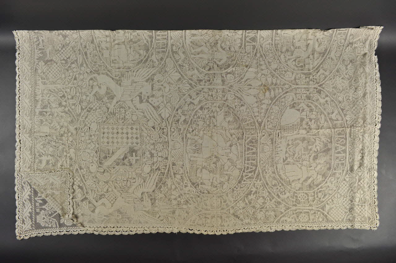 DESSUS DE LIT 1980.48.2 Photo Mucem