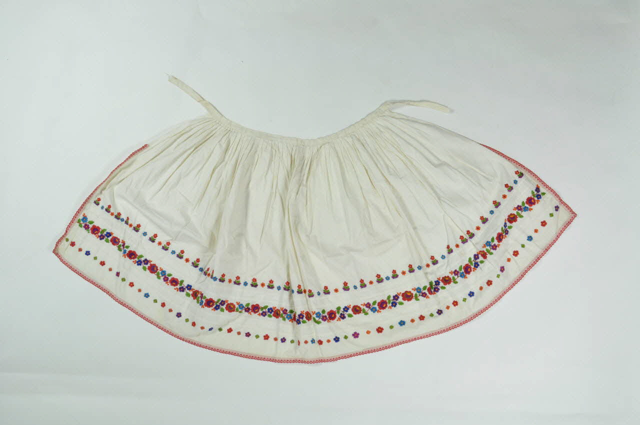 tablier DMH1980.31.1.3 Photo Mucem